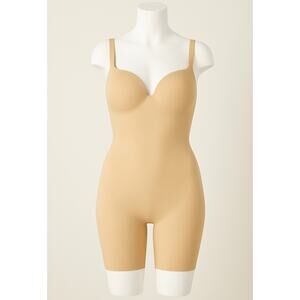 Wacoal Red Carpet Full-Bust Bodysuit 803165 Nude Shaping Underwire Size 34D